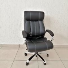 Кресло Barneo K-303 для руководителя (черная экокожа) в Лысьве - lysva.mebel24.online | фото