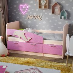 Кровать Дельфин 1,9 (Дуб молочный/фасад - Ламарти розовый) в Лысьве - lysva.mebel24.online | фото 2