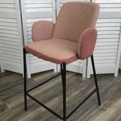 Полубарный стул NYX (H=65cm) VF109 розовый / VF110 брусничный М-City в Лысьве - lysva.mebel24.online | фото 1