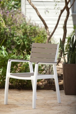 Стул c подлокотниками Гармония (Harmony armchair) белый-капучино в Лысьве - lysva.mebel24.online | фото 1
