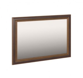 Зеркало в раме М15 Беатрис (Орех гепланкт) в Лысьве - lysva.mebel24.online | фото 1